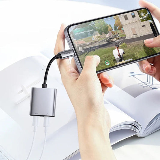 Mcdodo 2 in 1 iPhone Dual Port Splitter Lightning To 3.5mm